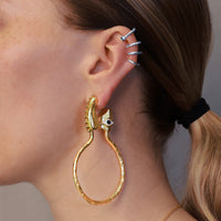 Twirl Spike Silver Earcuff